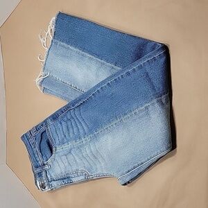 Sneak Peek, Size 5 Two-Tone Wide Leg, High Rise, Frayed Hem Jeans, EUC